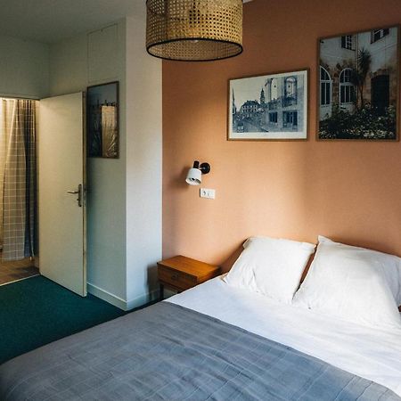 Les Chouettes Hostel Ренн Экстерьер фото