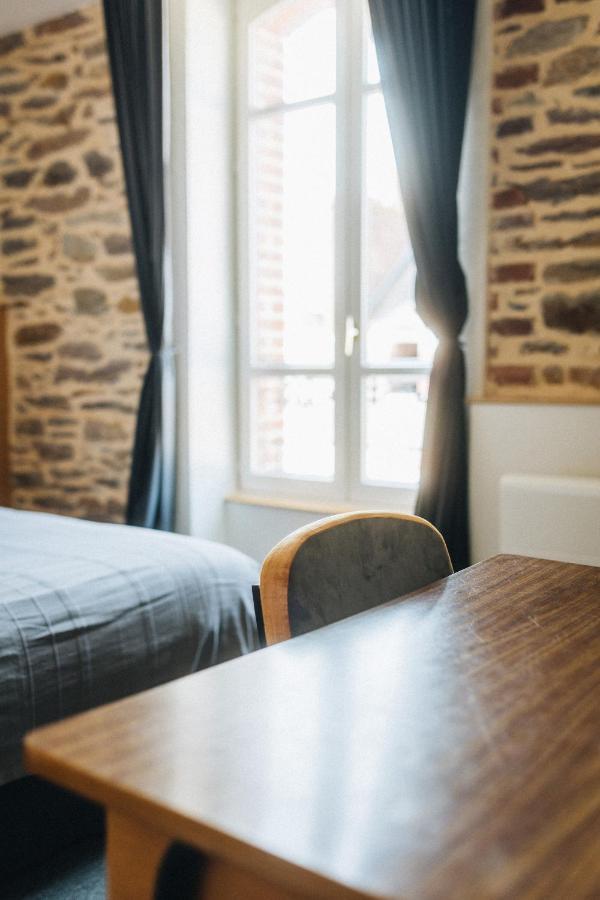 Les Chouettes Hostel Ренн Экстерьер фото